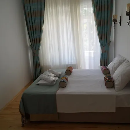 Seyfi Bey Hotel *